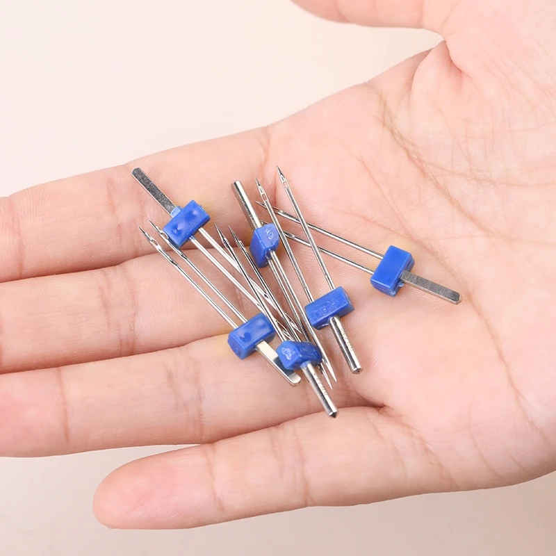 Twin Needle Stretch - إبر مزدوجة لآلة الخياطة Brother -